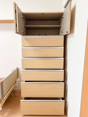 便利な収納家具