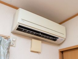 室内のエアコン