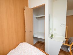 居室の一部と家具