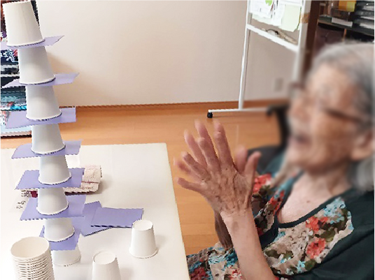 活動を楽しむ方の様子