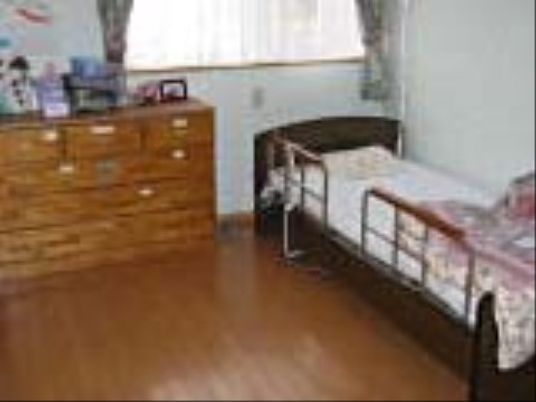 整った介護の居室