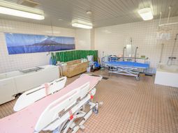 清潔な浴室設備