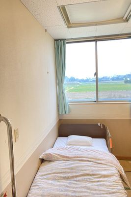 自然光が入る居室