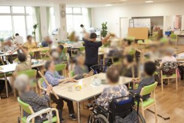 賑わう活動の場
