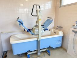 バスルームの入浴設備