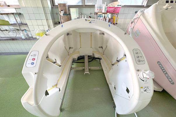 最新設備の浴室