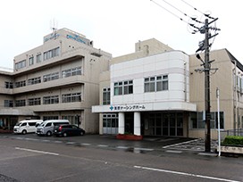 高原ナーシングホームの外観