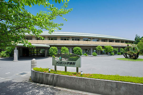 介護老人保健施設 アンダンテ伊集院の外観