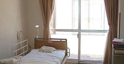 自然光が入る居室  