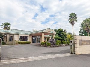 エントランスの外観