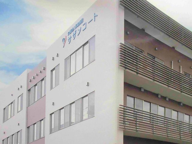 複数階の建物外観 外観 しっかりとしたデザインの建物です。働く環境が整った場所で、心地良く働けます。
