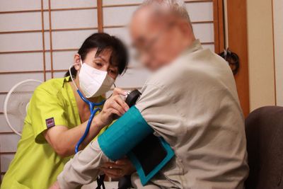 血圧測定中の様子