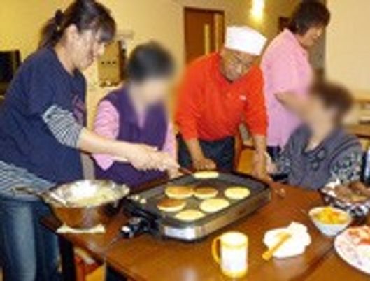 スタッフと入居者