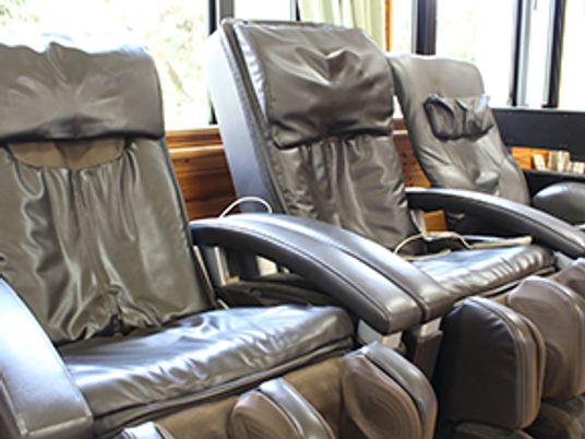 リラックスチェアのある部屋