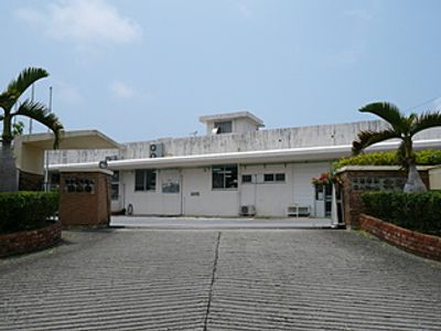 広々とした入り口