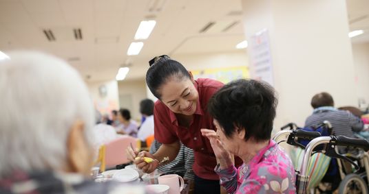 スタッフと利用者の交流