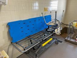 安全な設計の浴室  