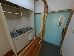 シンプルなキッチン