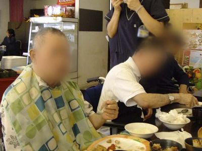 食事中の様子