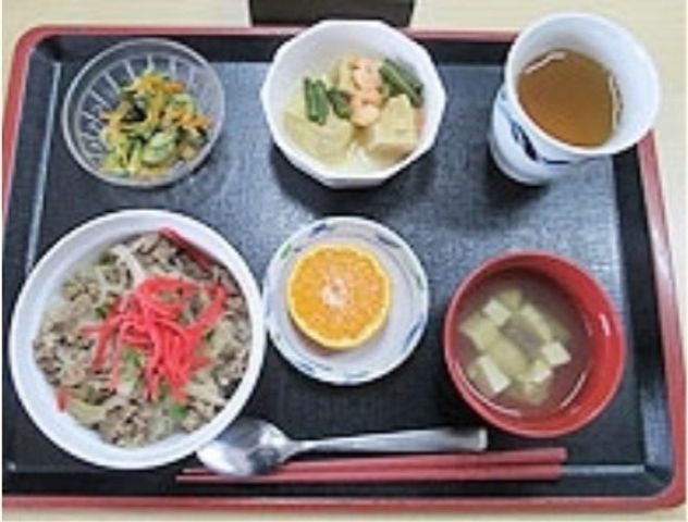 栄養満点の和食定食