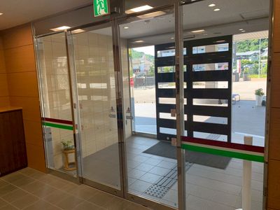 明るいエントランス