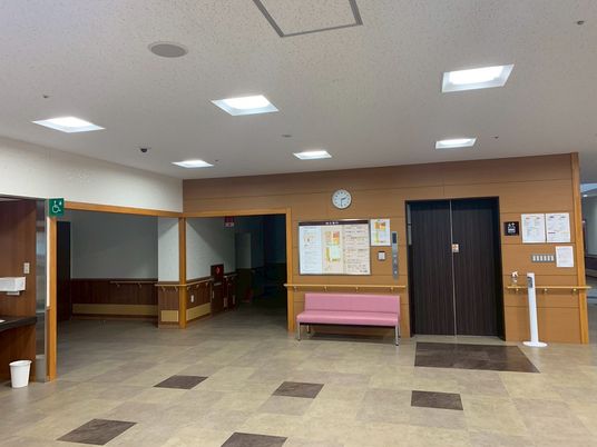 落ち着いたエントランス