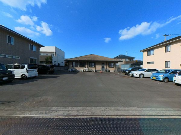 施設の外観
