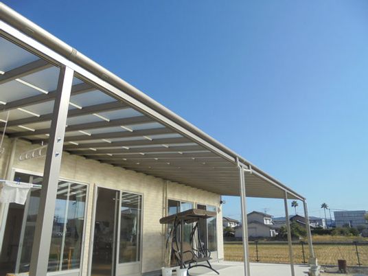 開放的なテラス