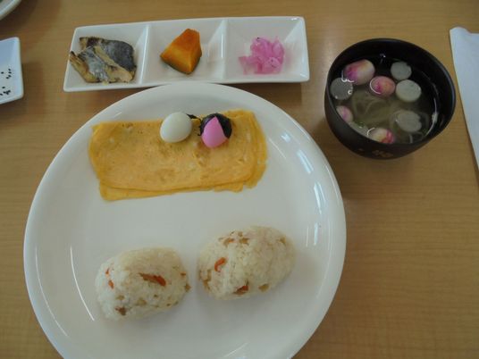 食堂の見本