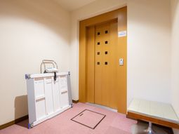 廊下のモビリティエイド