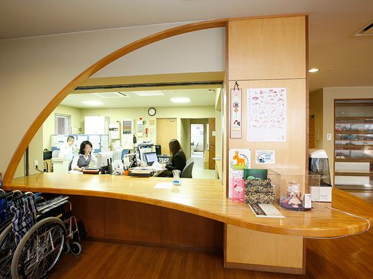 スタッフのいるカウンター