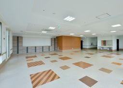 広々した多目的スペース