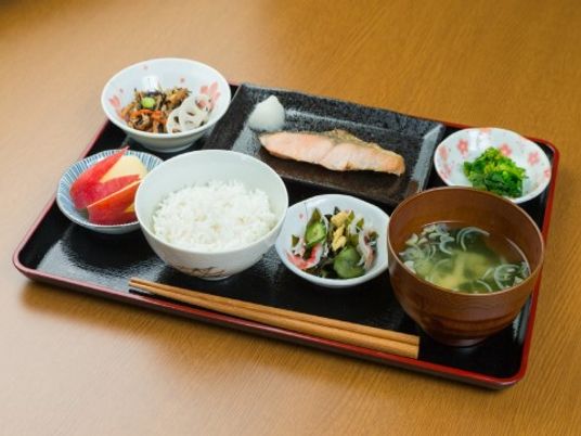 和風のバランス良い食事