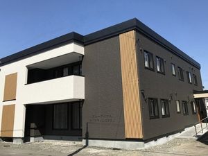 新しい建物の外観