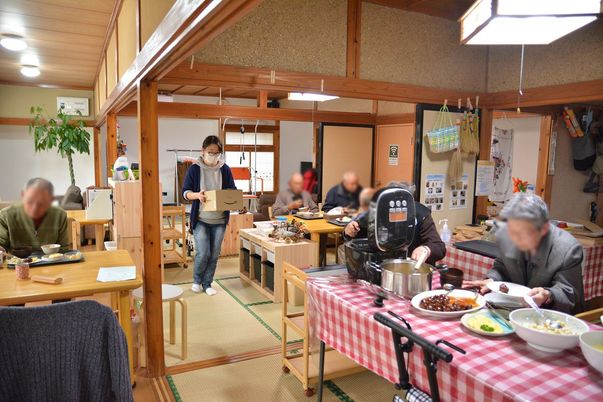 くつろぎの食堂