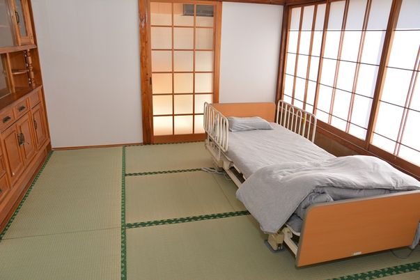 畳敷きの個室居室