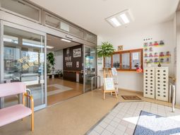 エントランスがきれいな施設