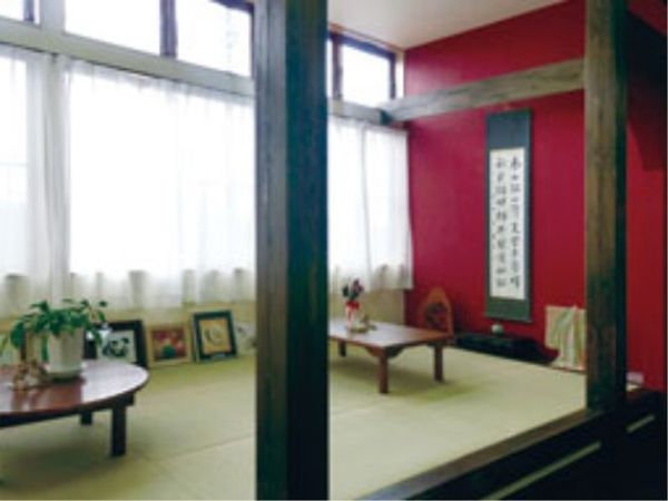 赤壁の和室空間