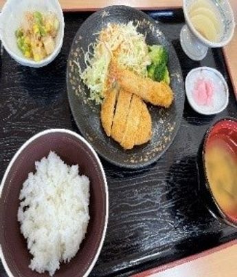 食事セットの様子