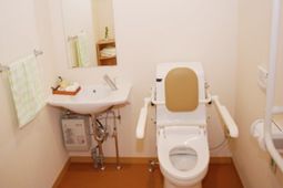 清潔なトイレ設備