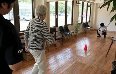 自然光の入る広間