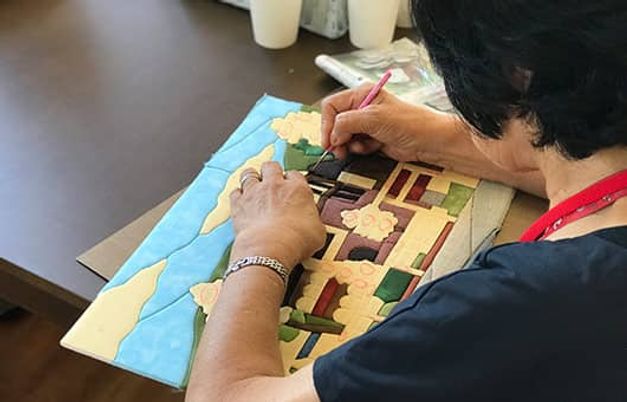 手作りアート制作風景