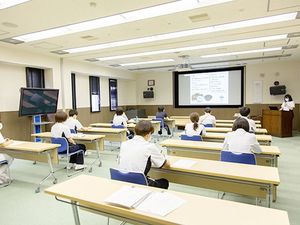 勉強会の多目的室  