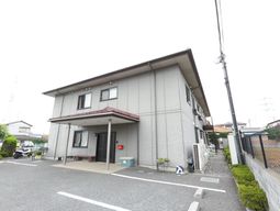 清潔感のある建物エントランス