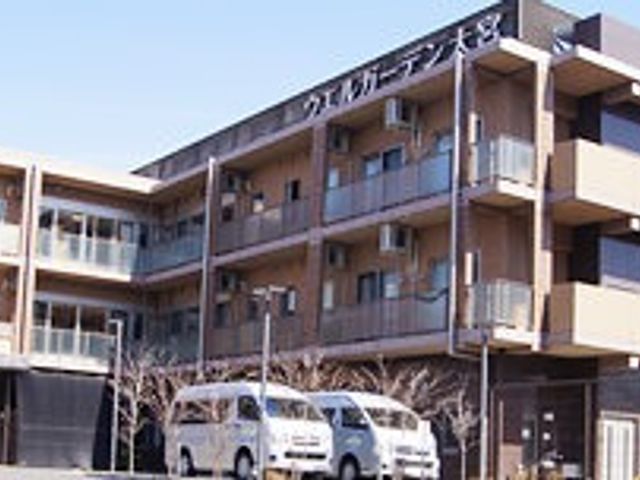 建物の外観 外観 広々とした建物の外観は、落ち着いた色合いが特徴です。開放感のある空間で仕事ができる環境です。