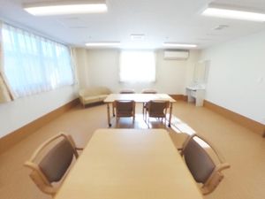 明るい共有リビング