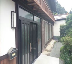 広い和風の玄関