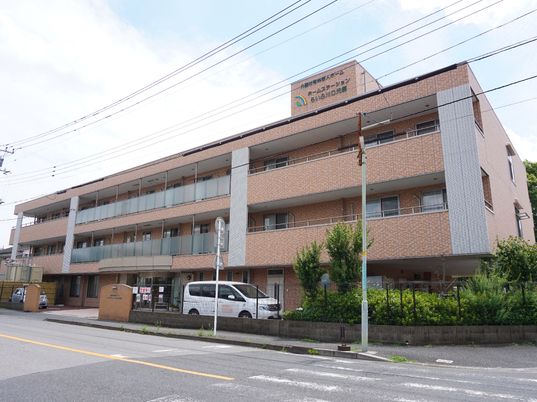 多階層建物の外観