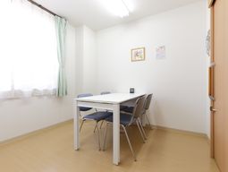 清潔な多目的室