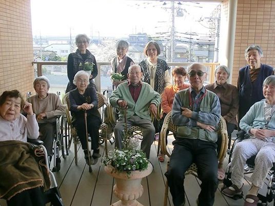 笑顔の集いバルコニー